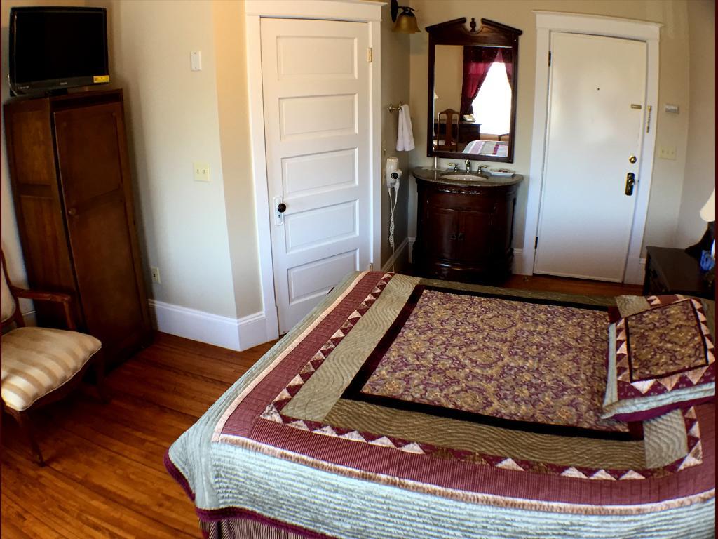 Chateau Sainte-Marie Bed and Breakfast Little Brook Habitación foto