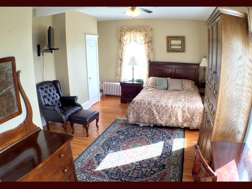 Chateau Sainte-Marie Bed and Breakfast Little Brook Habitación foto