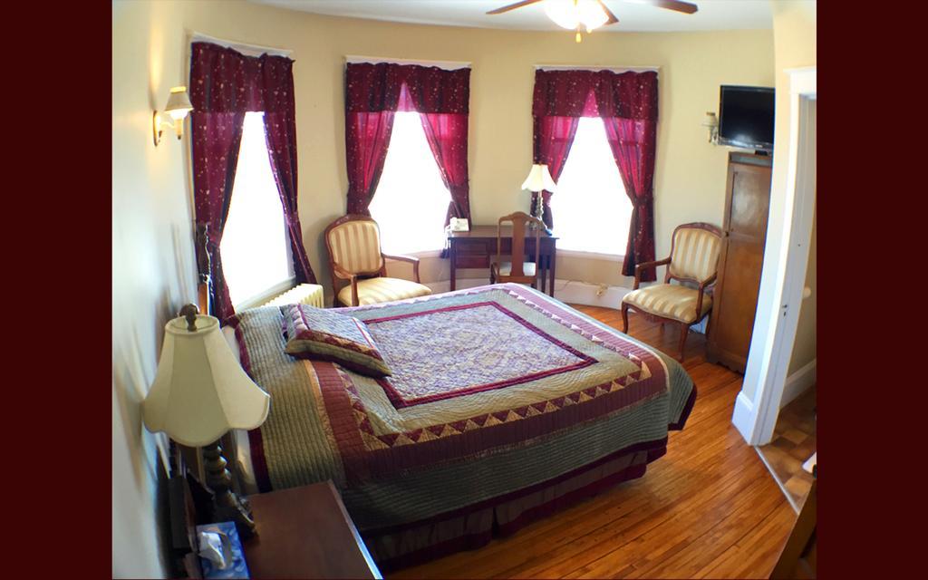 Chateau Sainte-Marie Bed and Breakfast Little Brook Exterior foto